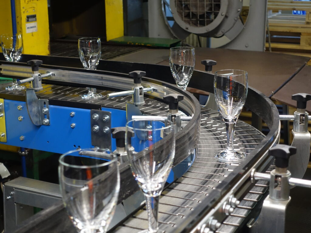 Przenośnik płytkowy do szkła | Realizacja ZUT Kunzek